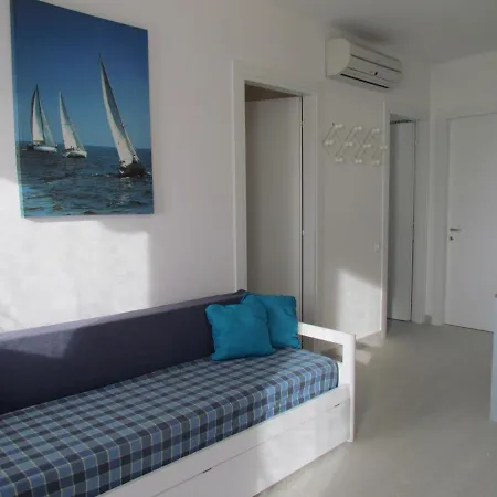 Zenith Apartment